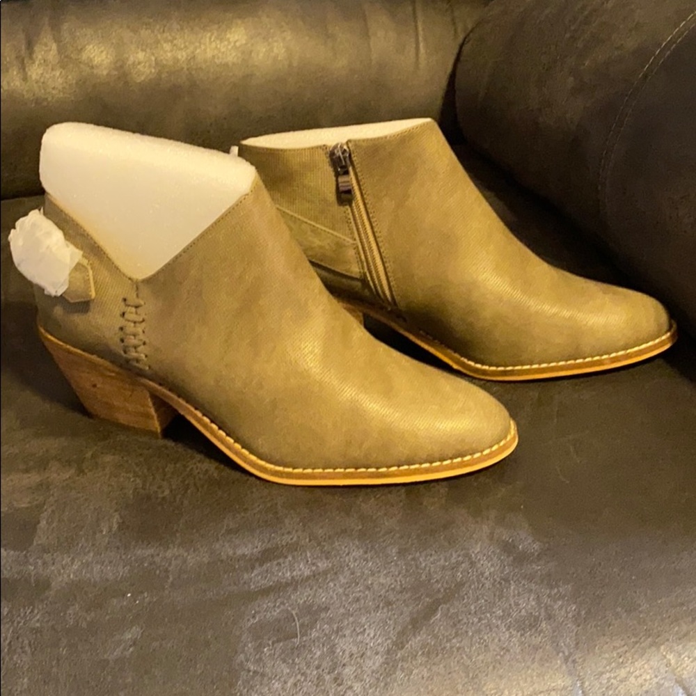 Corky's booties